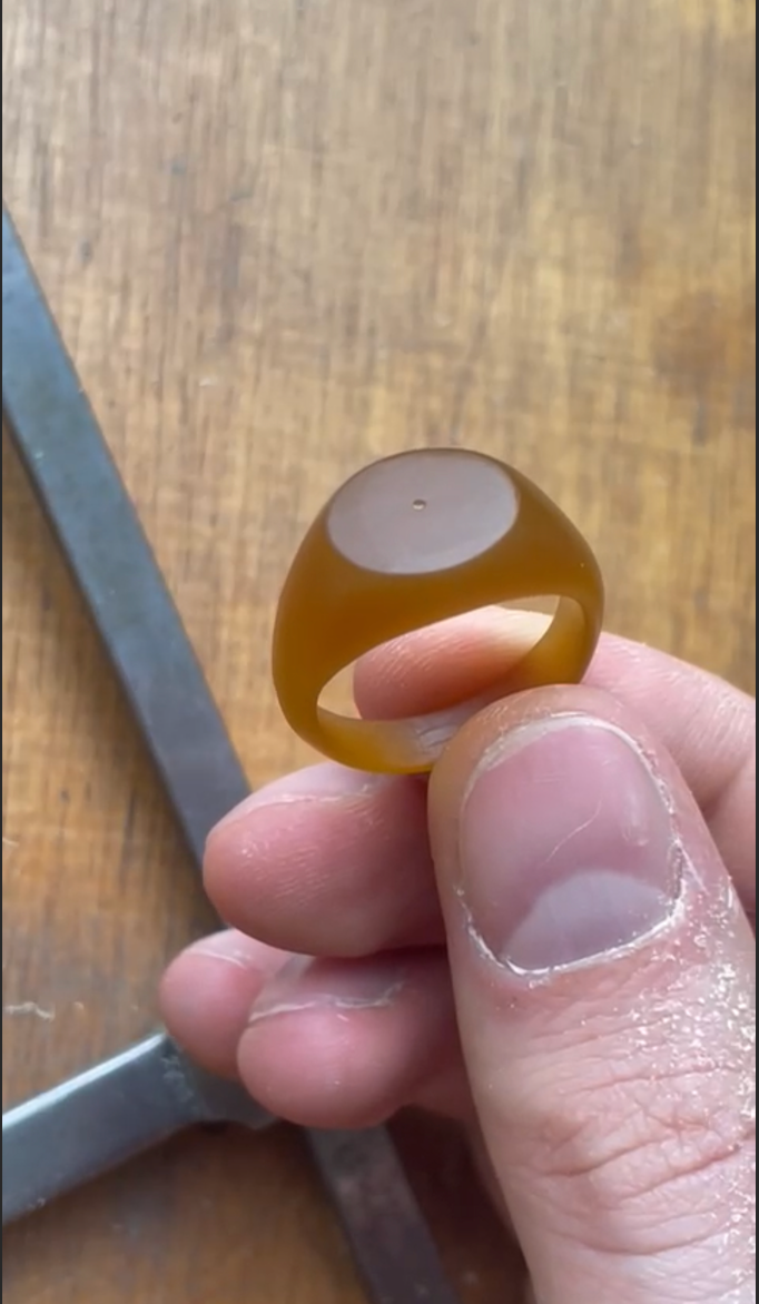 Carve a Band or Signet Ring in wax - June 20